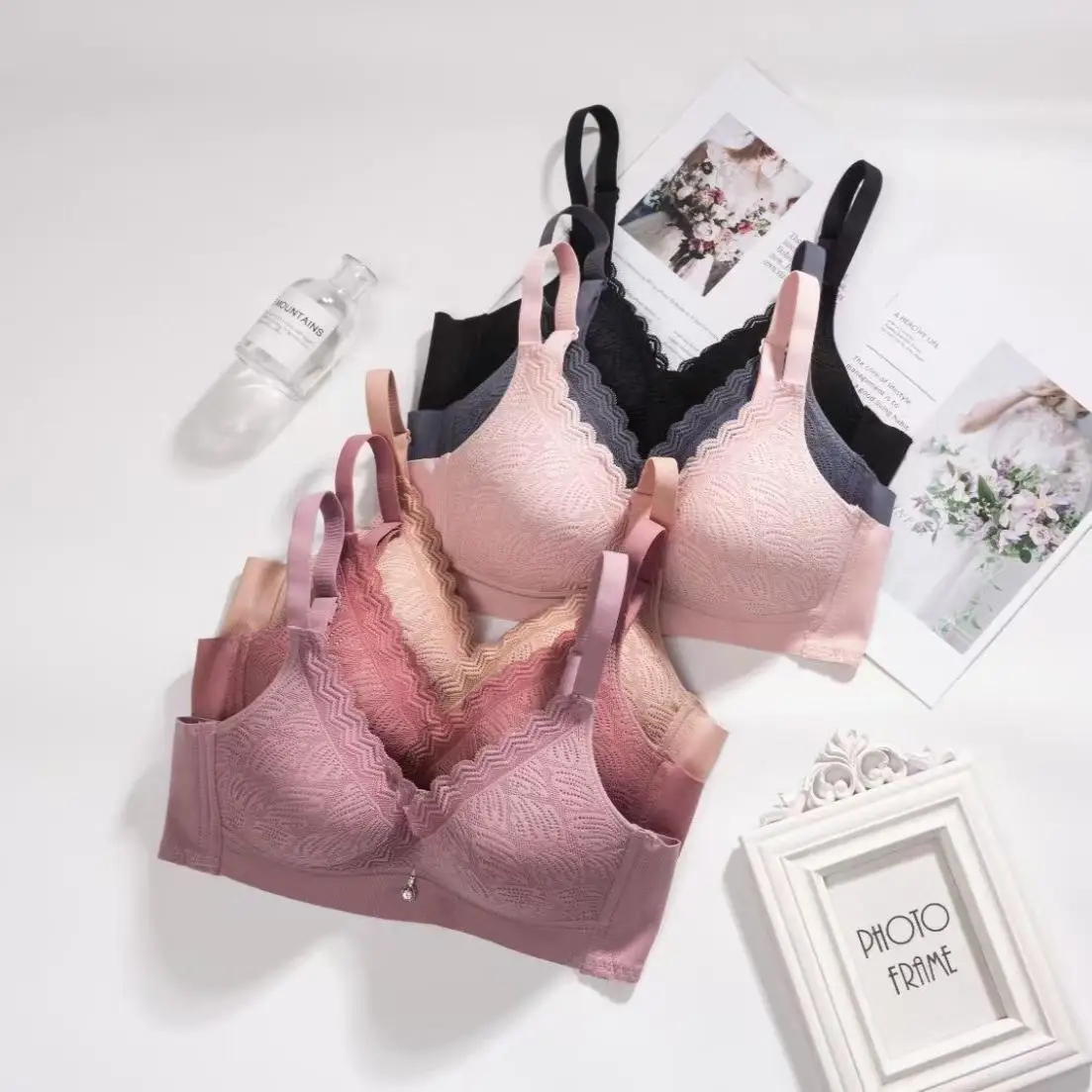 

Comfortable Deep V Neck Bra 527 Steel Ring Supportive Thin Cup Large Size Gathered Design Breathable Underwear