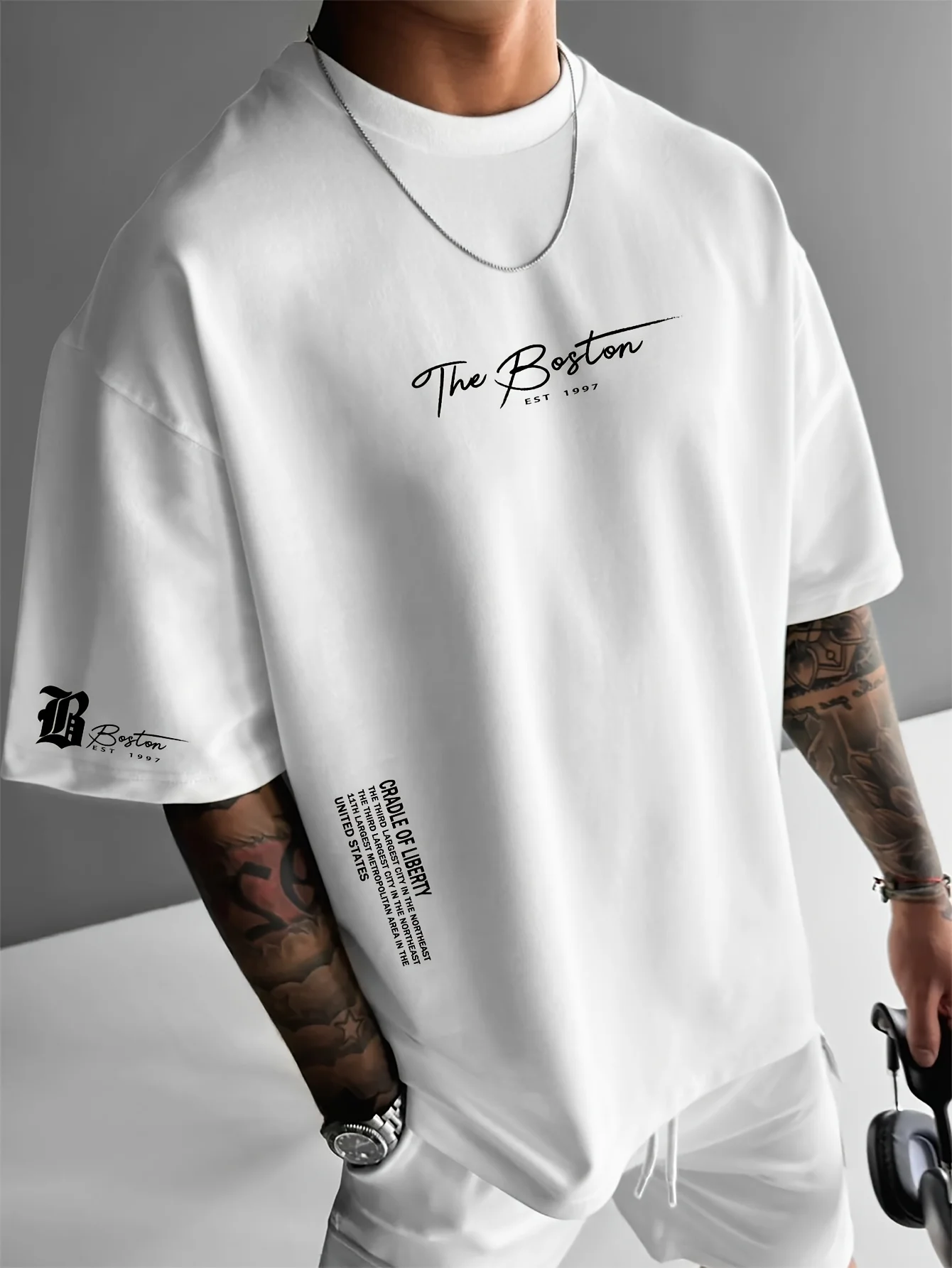 

Men's BETON Street Style Pattern T-shirt - Loose Fit Short Sleeve Round Neck Summer Casual Shirt with Black and White Printed