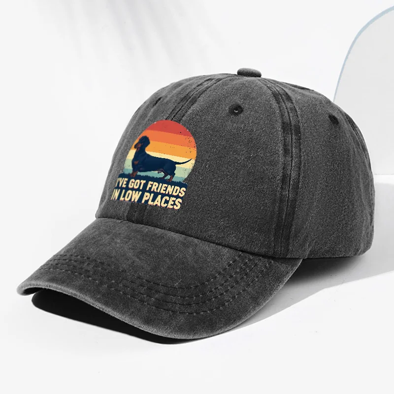 Men' & Women' Vintage Washed Baseball Cap with Sunset & Dog Print - Adjustable Trucker Hat Suitable for All Seasons, Lightweight