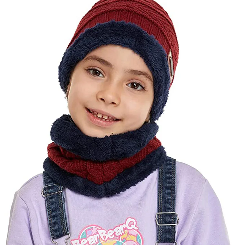 Children\'s hat neck autumn and winter boys and girls new cashmere thickened warm cover hat scarf in winter must have two sets