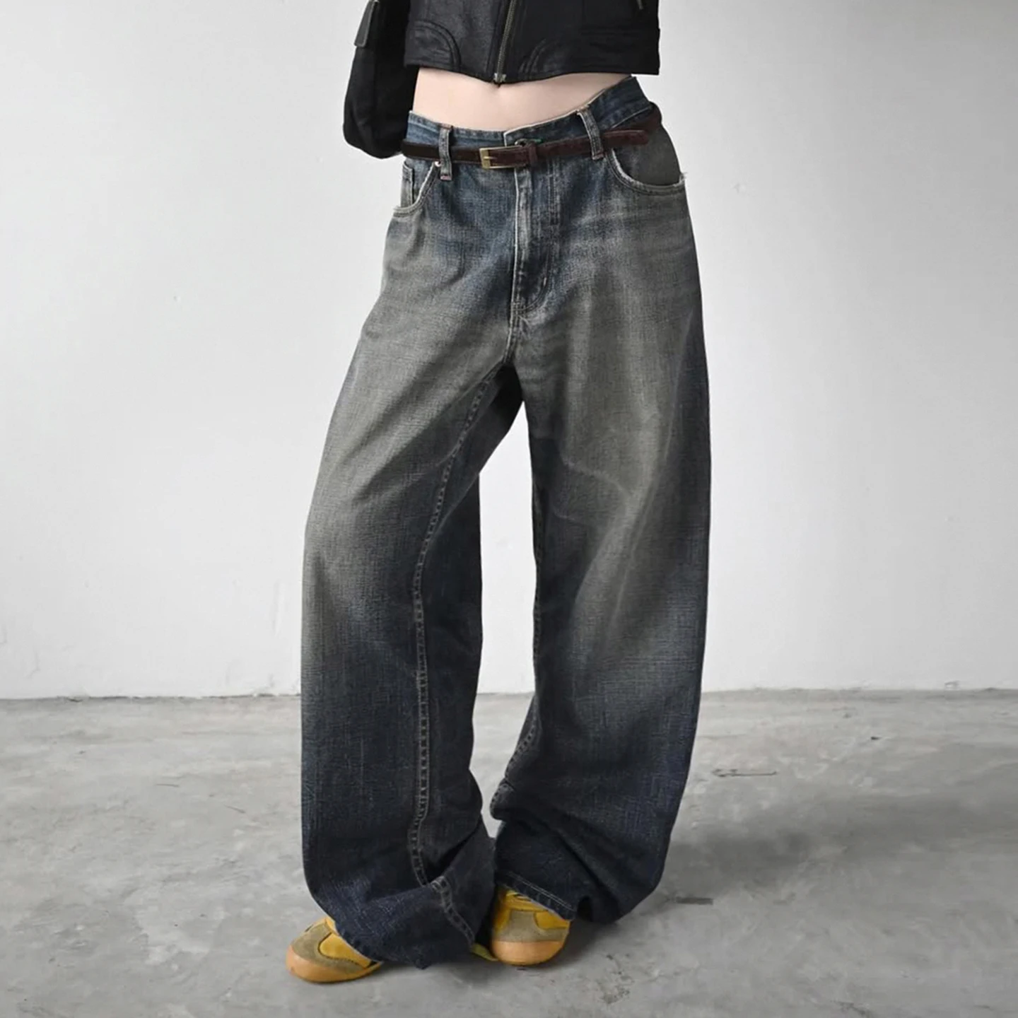 

Vintage Loose Basic Jeans Casual Pockets Low-Waisted Wide Leg Pants Women 2026 Y2K Fashion Streetwear Ladies Trousers Bottoms