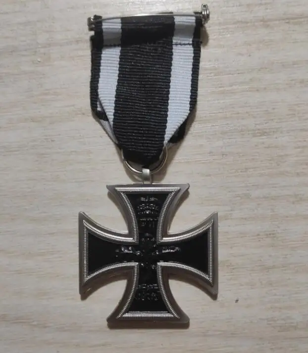 1pcs  45*46mm  Iron Cross  1870