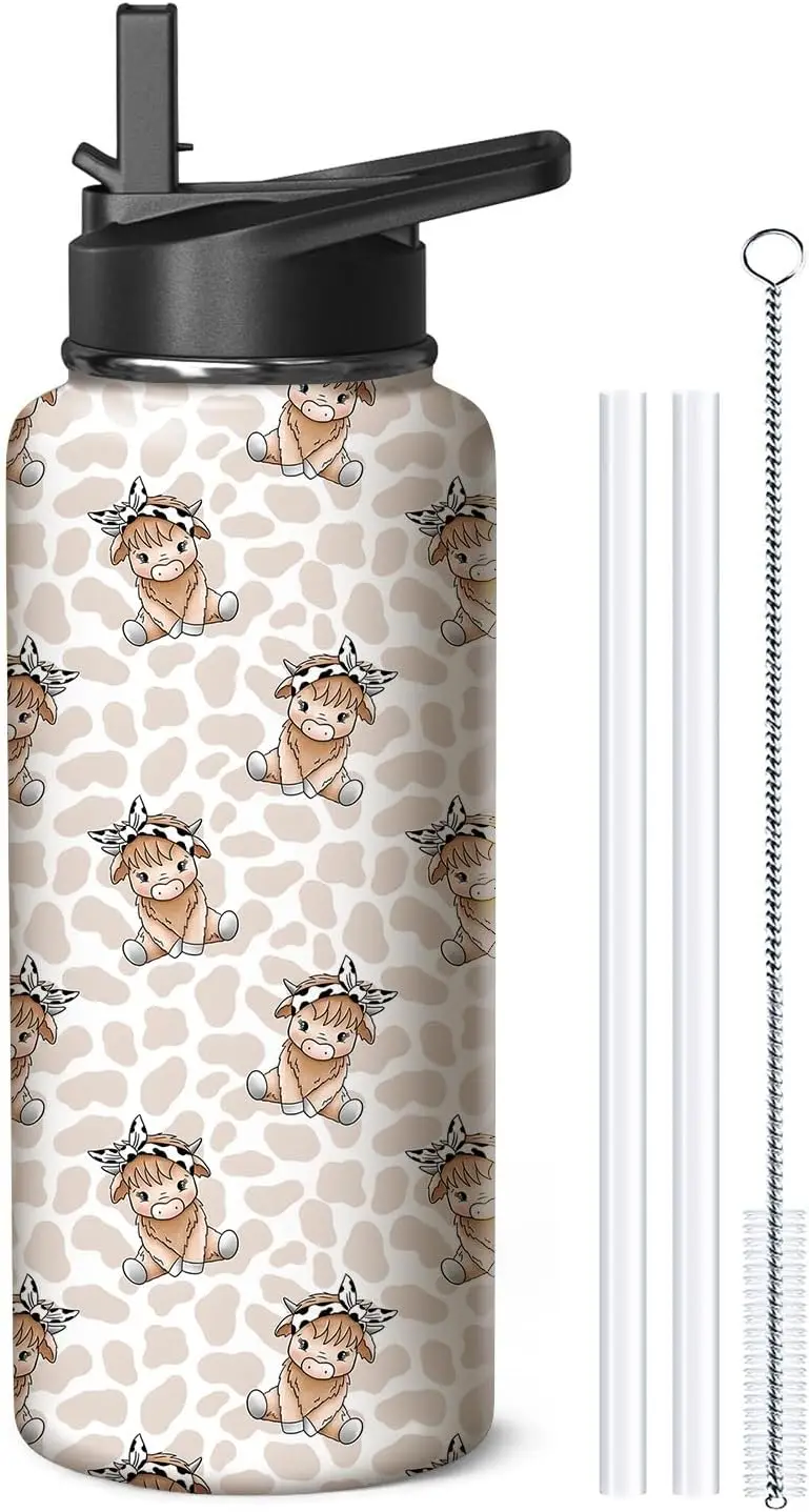 

Бутылка для воды Highland Cow на 32 унции с ручкой и откидной соломинкой, изолированная дорожная кружка из нержавеющей стали — подарок для женщин
