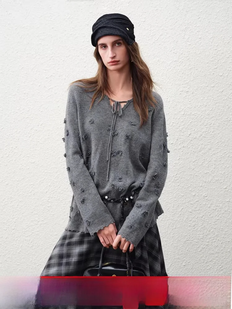 

Новый женский вязаный свитер с V-образным вырезом, вышивкой, свободного кроя, весенний, комфортный, мягкий, шерстяной, с длинными рукавами