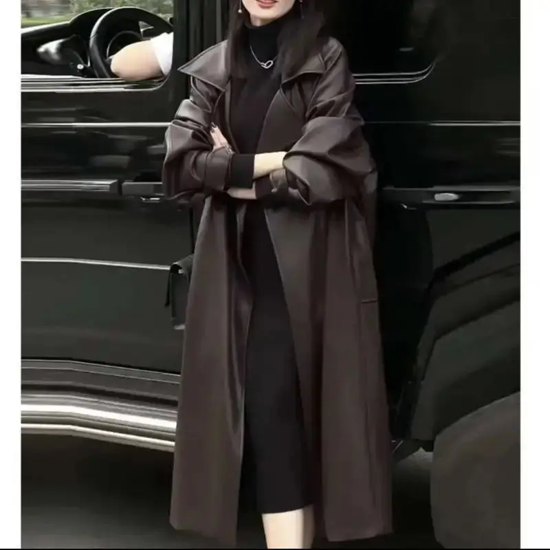 Jaqueta de Couro Estilo Coreano 2026, Moda de Rua, Jaqueta Longa de Couro PU Preta com Cadarço, Estilo Personalidade