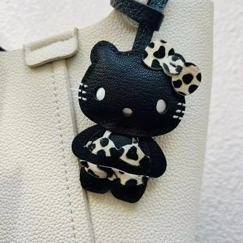 Handmade Leather Hello Kitty Pendant Sheep Cross Dressing Design Cute Girl's Gift Birthday Car Keychain Handbag Accessory