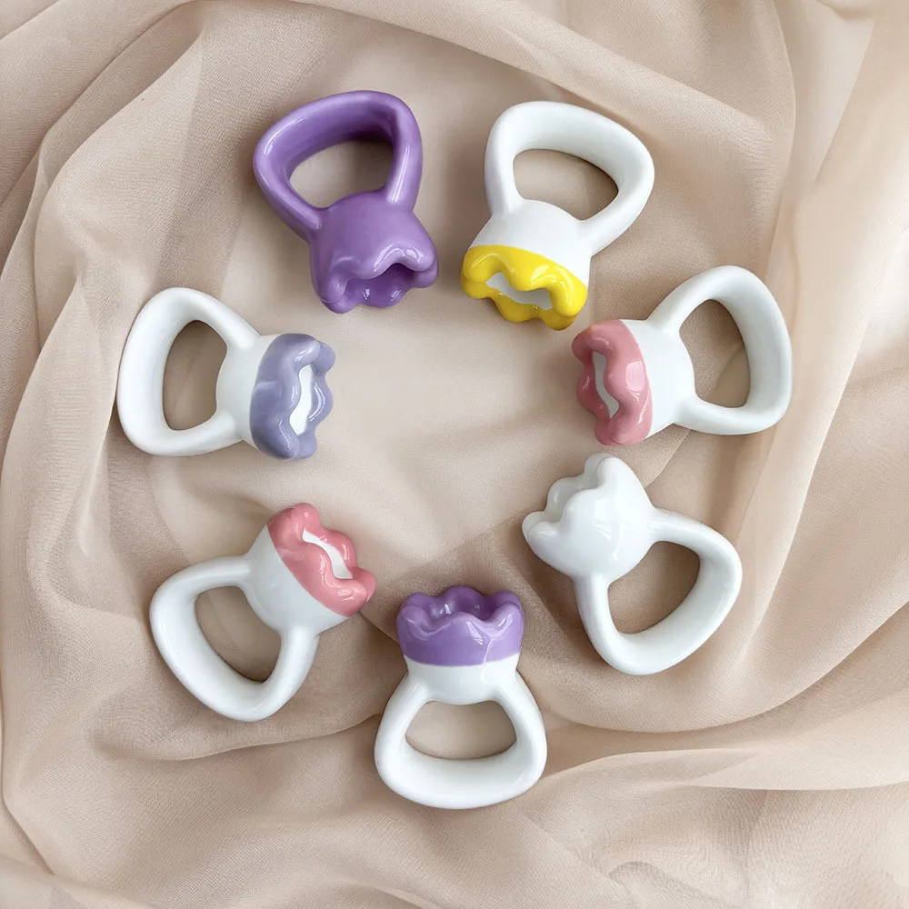 

Massage Gua Sha Plate Ceramic Guasha Massage Board Ring Shape Skin Tightening Compact Ergonomic for Face Head Shoulder Knee