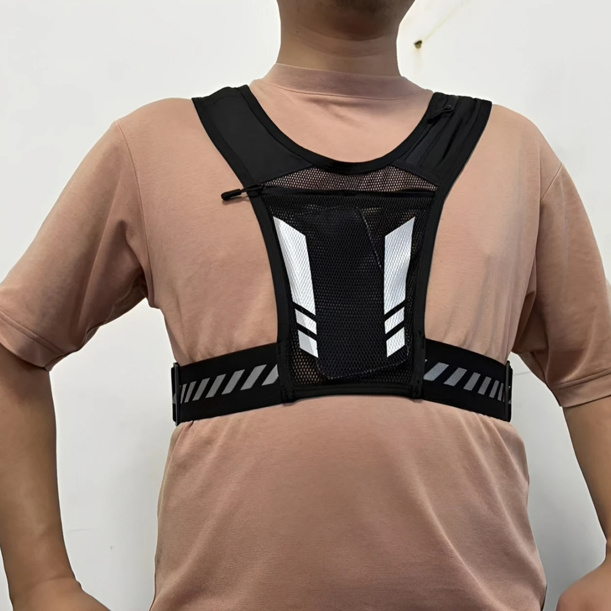 Marathon Running Vest Bag Breathable Outdoor Sports Chest Pack for Water Bottle Phone Reflective Night Jogging Backpack