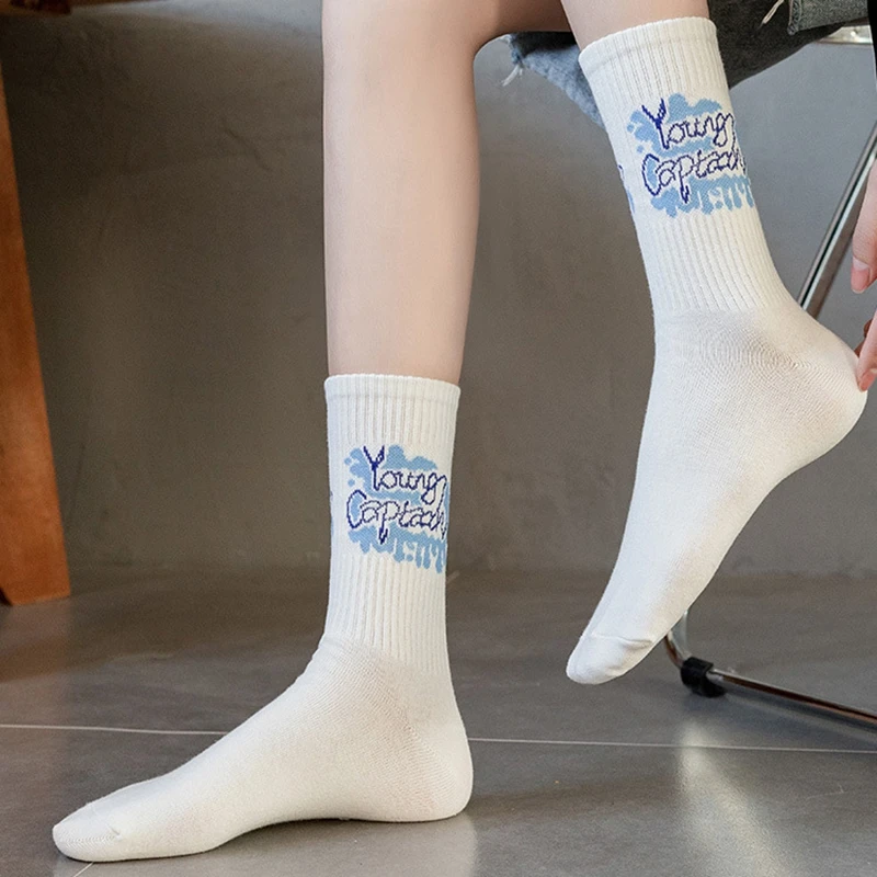 9 Pairs/Sets Couple Unisex Sport Socks Mid-tude Simple INS New All-Season Universal Non-Slip Sweat-Absorbing White Letter Sock