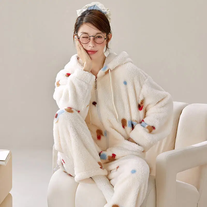 

Kawaii зимний пижамный костюм с героями мультфильмов, пижамы для девочек, утепленный коралловый флис, халат, домашняя одежда, сохраняющая тепло, ночная рубашка с капюшоном, оптовая продажа