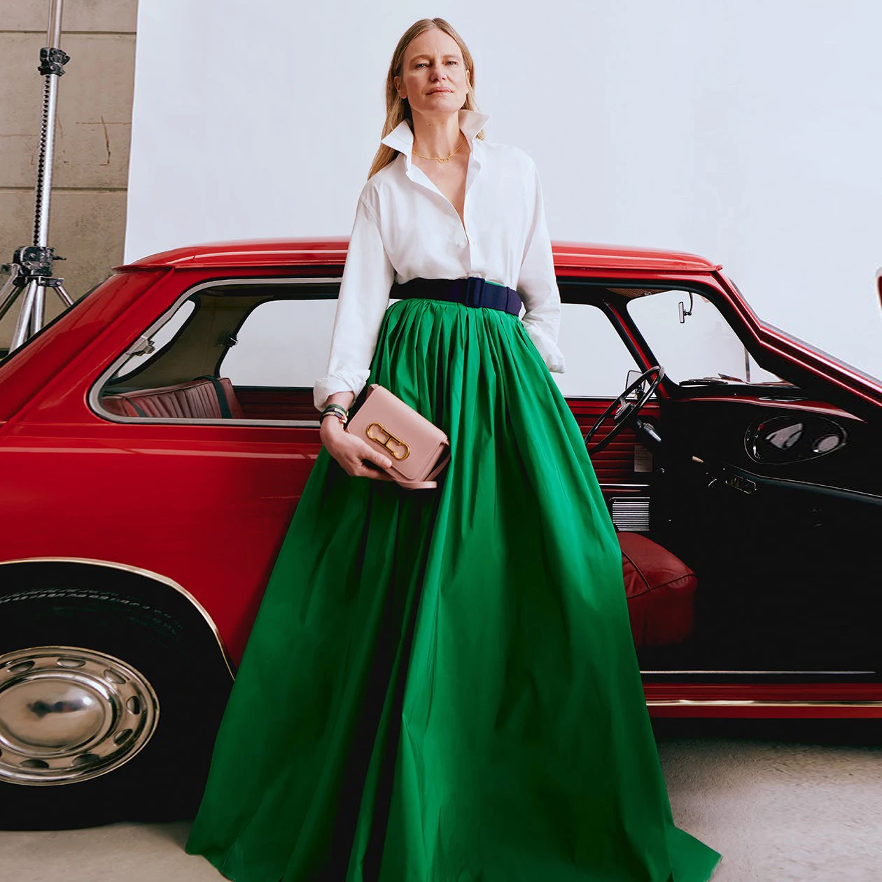 Elegant Emerald Green A-line Long Satin Women Skirts With Pockets Zipper Waistband Female Maxi Skirt To Party Female Bottom