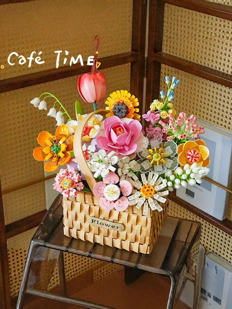 

Букет из вечных цветов, конструктор, игрушка-медведь, кукла, подарок на День святого Валентина для девушки, магнитный конструктор из плиток