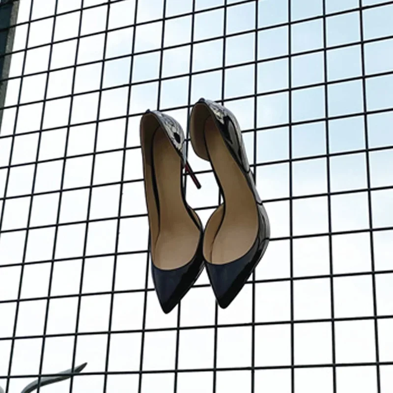 أسود المرأة شيك مثير الجانب المفتوحة مدبب تو أحذية عالية الكعب الانزلاق على خنجر مضخات OL السيدات فستان أحذية حجم 46