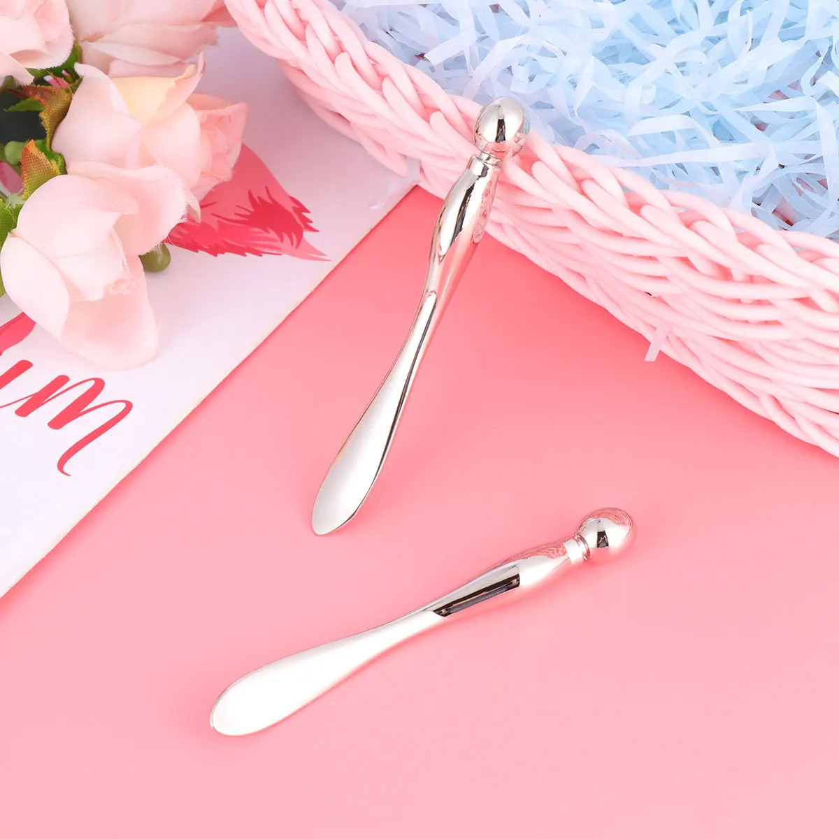 2 stuks oogmassage stok draagbaar huidverzorgingshulpmiddel voor oogcrème absorptie metalen masker lepel gezichtsroller dames zilver