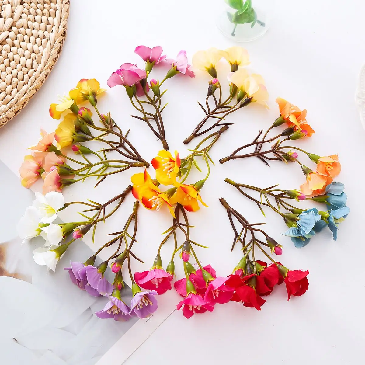 

Искусственные шелковые розы 10 шт.