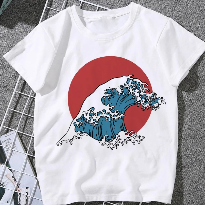 女性のtシャツクジラ波プリント原宿美的tシャツ和風ファッション特大トップス女性のtシャツ夏の服