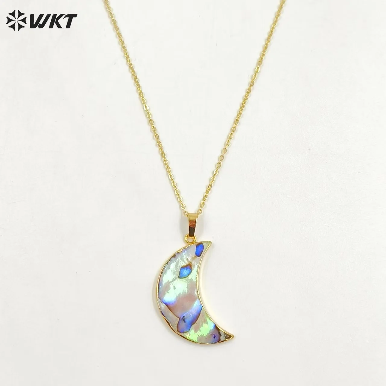 WT-N771 Wholesale Natural Abalone Paua Shell Necklace With Gold Plated Tiny Chain Charming Women Jewelry Resist Tarnishable