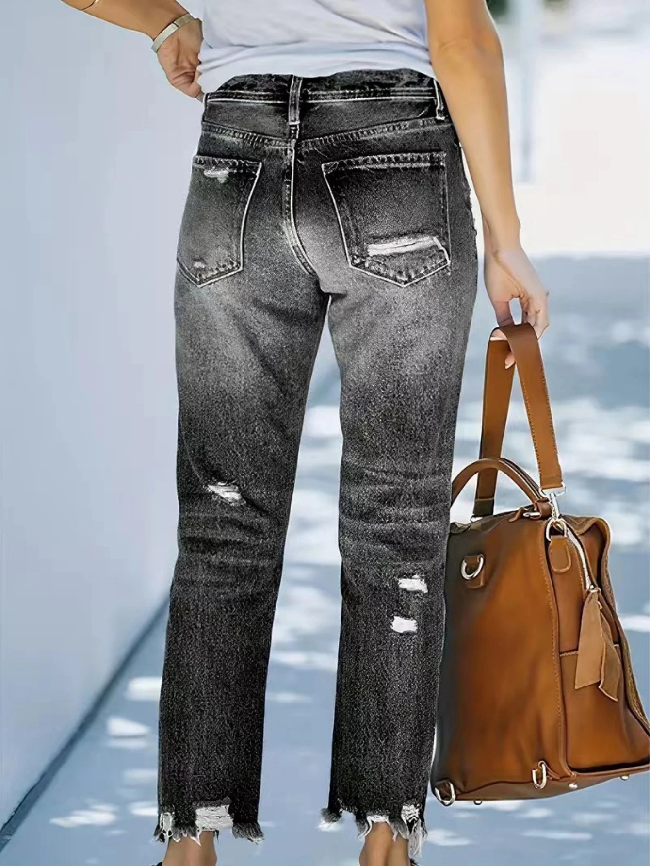 Novas calças retas de cintura média de venda quente femininas lavadas jeans rasgados casuais