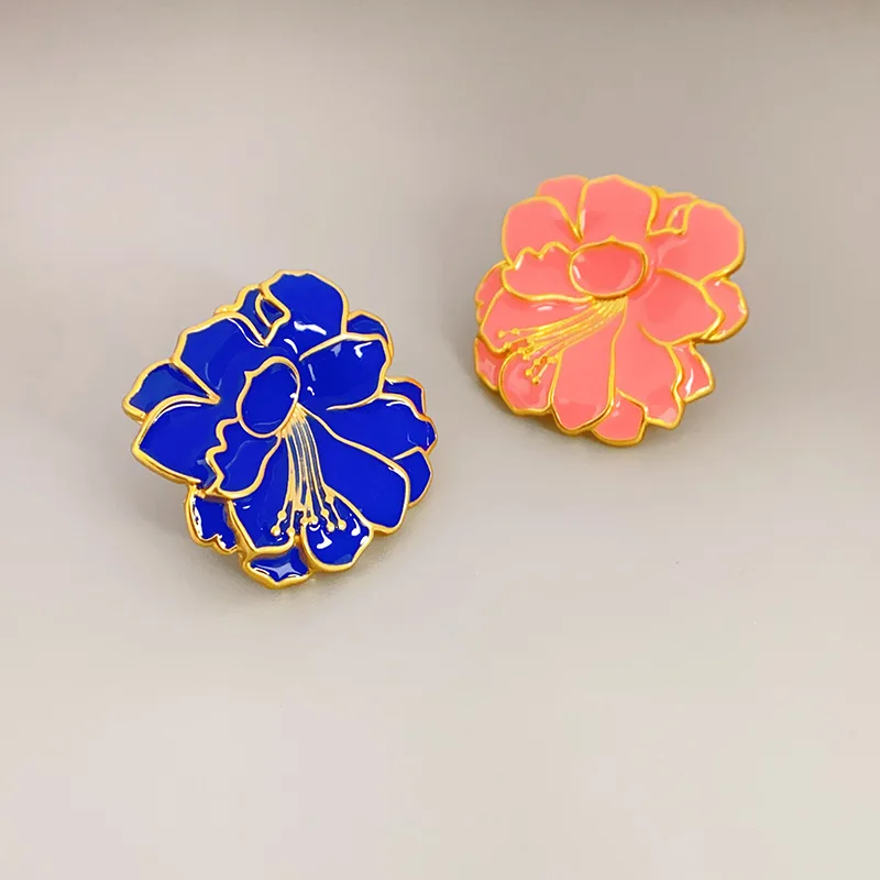 

New Arrival Spring Fashion Big Camellia Flower Enamel Vintage Personalized Atmospheric Romantic Bohemia Stud Earring Ear Clip
