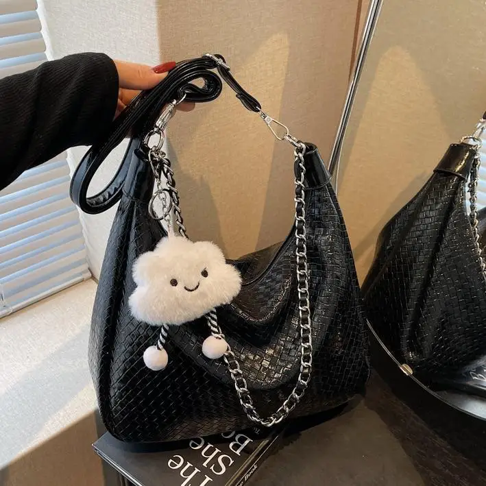 

High-End Leather Commuter Tote - Stylish Minimalist Crossbody Bag With Vintage Logo And Trendy Solid Color Finish