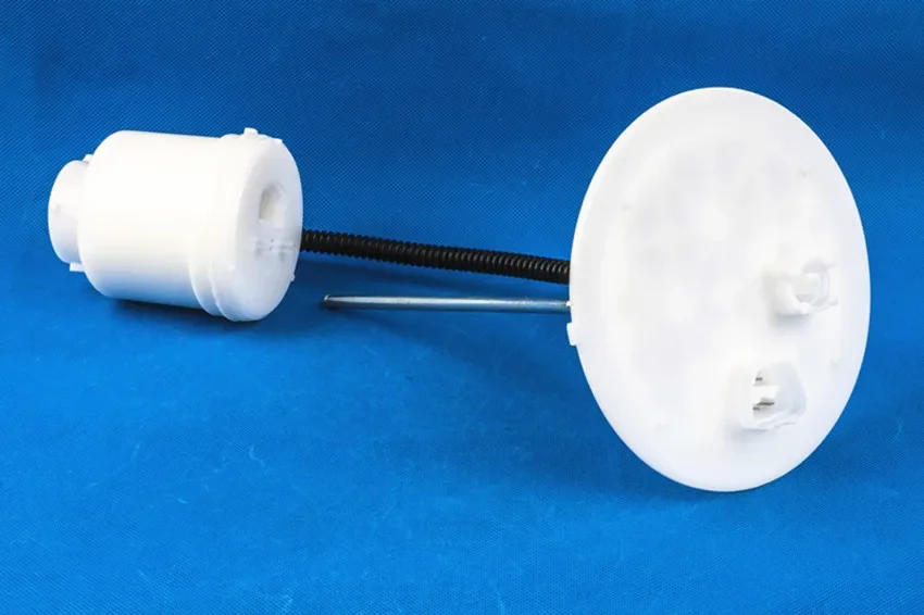 

Топливный фильтр WAJ 77024-0E050, 770240 E050 Подходит для TOYOTA HIGHLANDER/KLUGER ASU40, GSU45