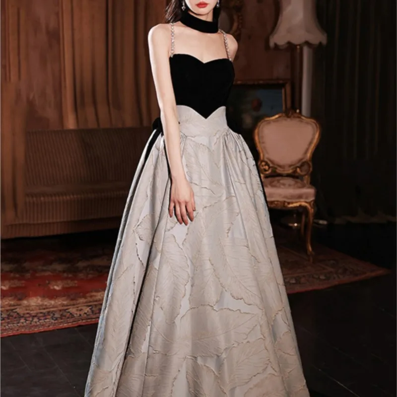 

Black Host Light Luxury Minority Elegant Hepburn Style Banquet Tube Top Dress