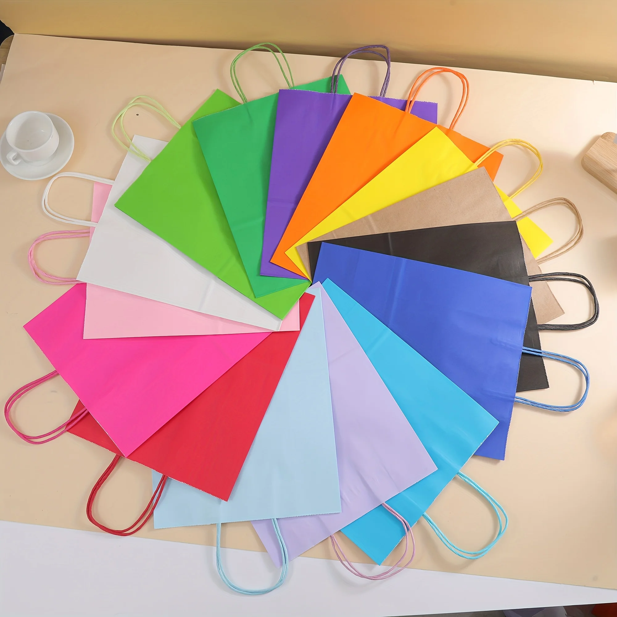 5pcs Medium Gift Bags 21x15x8cm - Multicolor Kraft Paper Bags for Birthday, Wedding, Party Favors, Shopping Totes