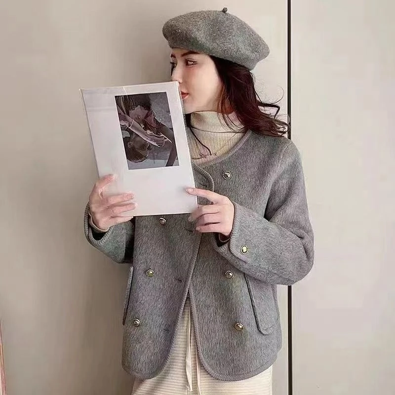 

Women's Short Fashion Wool Coat 2025 Autumn Winter New Arrival Double-Breasted French Style Warm Outerwear