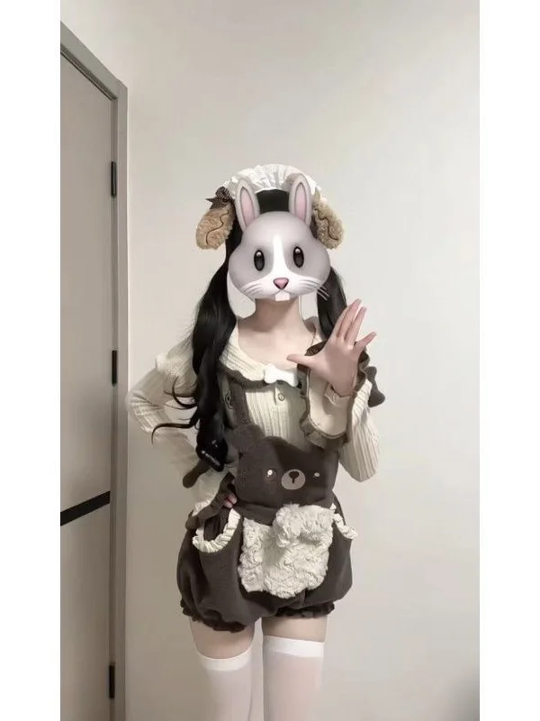 

Cute Bear Plaid Set with Bowknot Doll Collar Top And Waist Cinching Overalls Two Piece Set Sweet Style Autumn Collection
