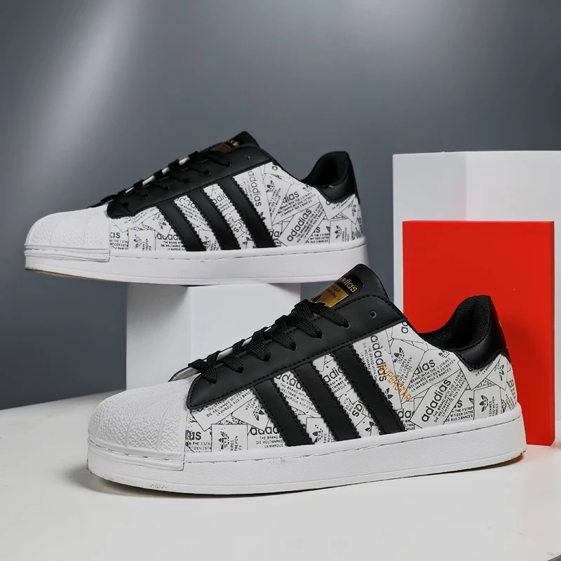 

2025New Comfortable Casual Year of the Snake Limited Edition Classic Shell Toe Reflective Glow Shoes for Men and Women35-45High