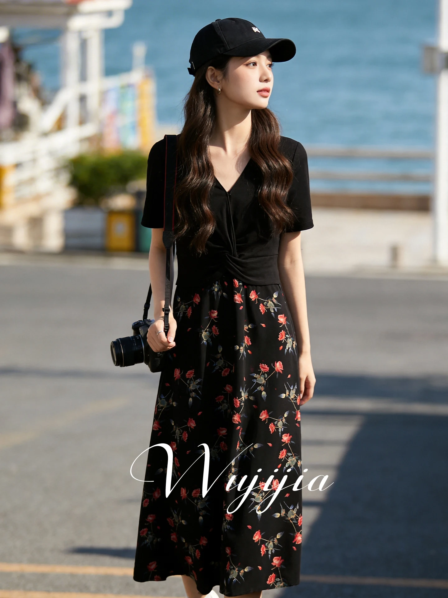 

plus Size Women's Dress Summer New Design Short Sleeve Waist Cinched Splice Midi Length Skirt Commute Style High Waist A-Line...