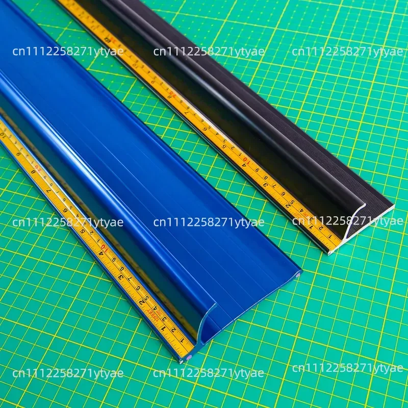 A wider safety cutter/safety cutter/ruler of aluminum for advertising materials