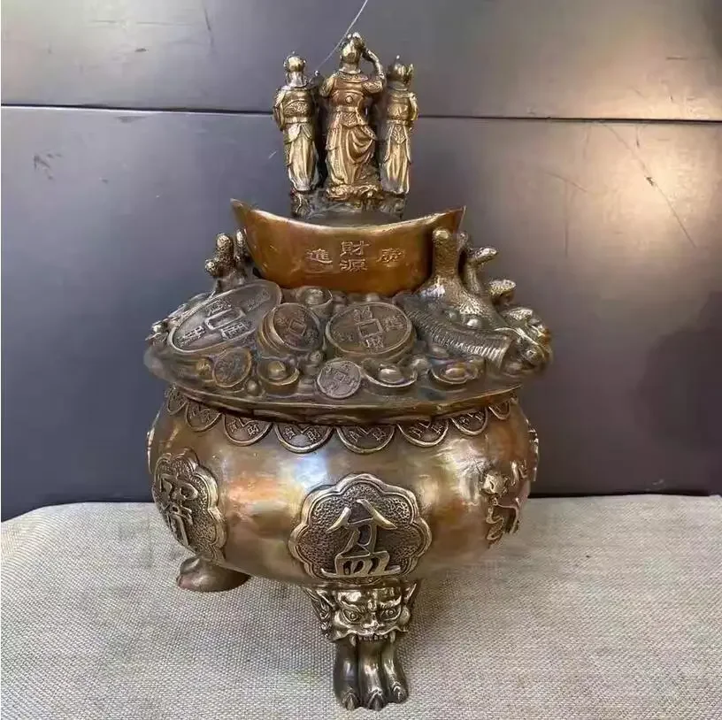 Metal antique copper colored five way God of Wealth treasure basin decorations, home and office cultural and creative ornaments