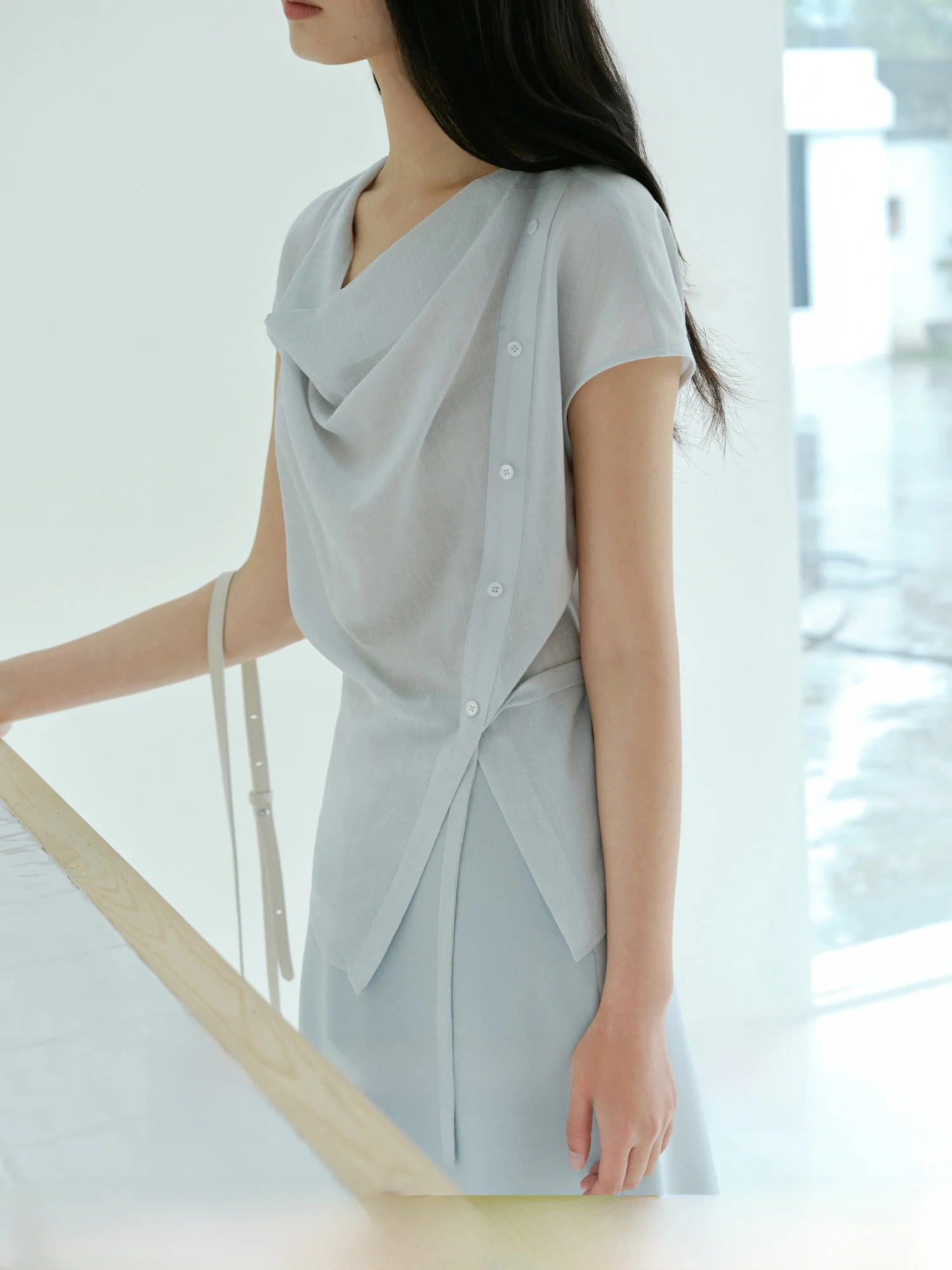 

Teasel ort Sve irt Asymmetrical Design Acetate Fiber Casual Sle Women's Top Breathable Skin-Friendly Folded Collar