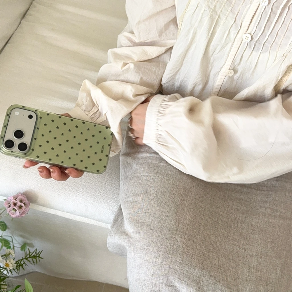 Spring Day Sanfte Einfache Kleine Sternen-Doppelschicht-Stoßfeste Schutzhülle für iPhone 18 17 16 15 Pro Max – Detail 14