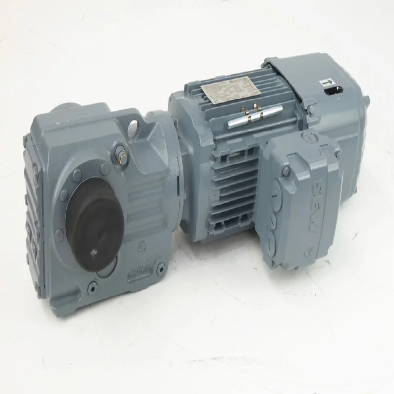 

Новый оригинальный мотор-редуктор PLC KH37 DRN80M4/BE1HR/IS/TF 0.75кВт 1440 об/мин I=17.15 *Отличное предложение по выгодной цене*