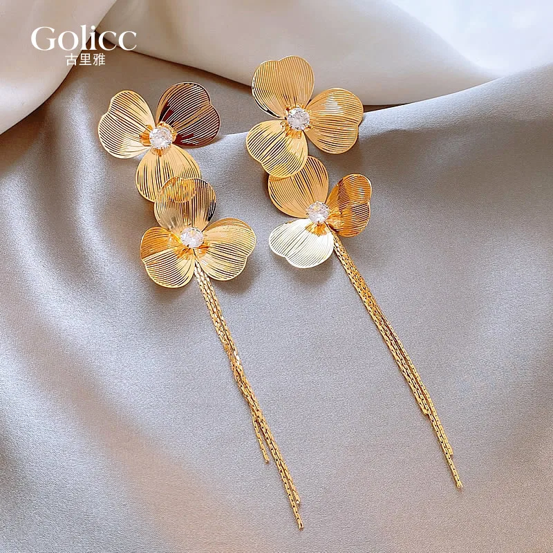 Golden flower fringed earrings women's light luxury high-end stud earrings exaggerated unique temperament