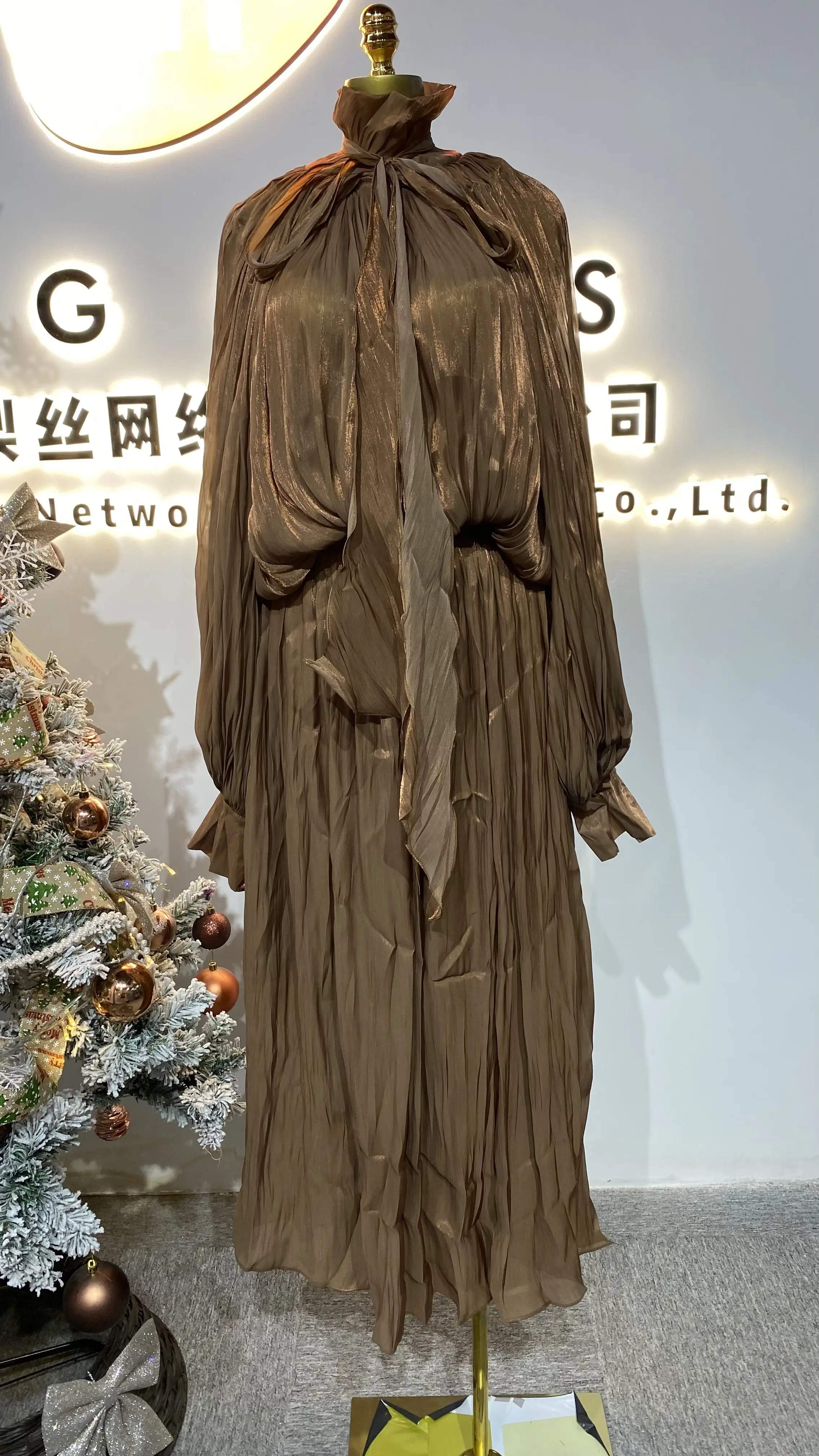 

2025 High Quality Long New Bat Sleeve Lace-up Slim Fit Women's Chiffon Dress-GZMM185