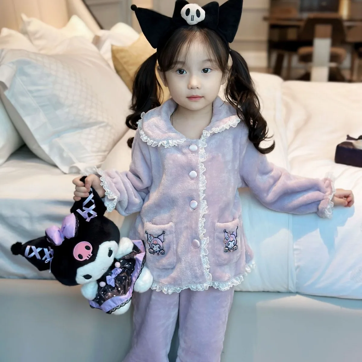 

Girls Sanrio Pajamas Autumn Winter Kids Kuromi Cartoon Long Sleeve Sets Children Casual Home Sleepwear Clothing Nightgown Suit