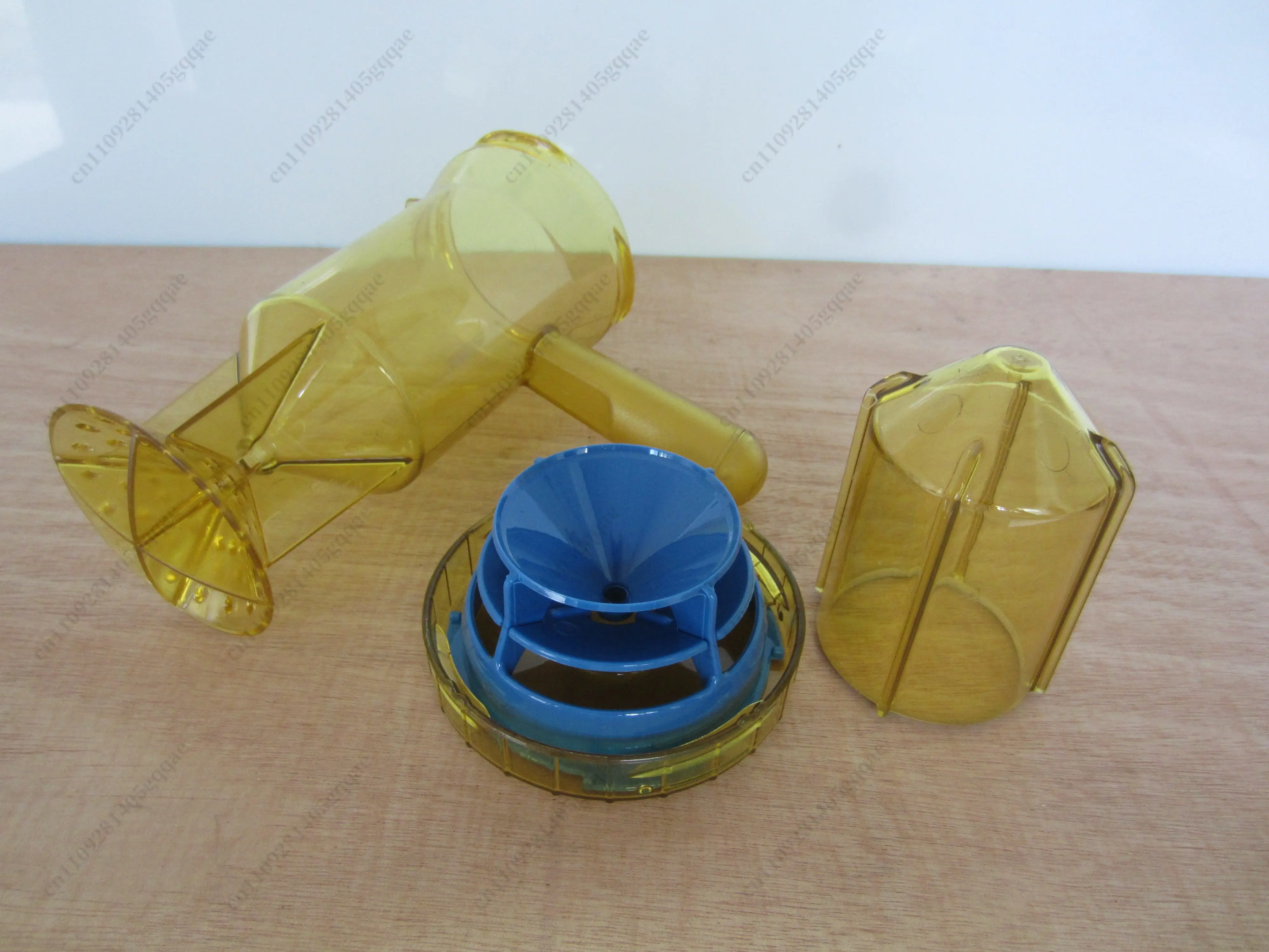 

Hot Sale BBQ Salt Pepper Bottle Seasoning Jar Outdoor Salt Bottle Spice Bottle