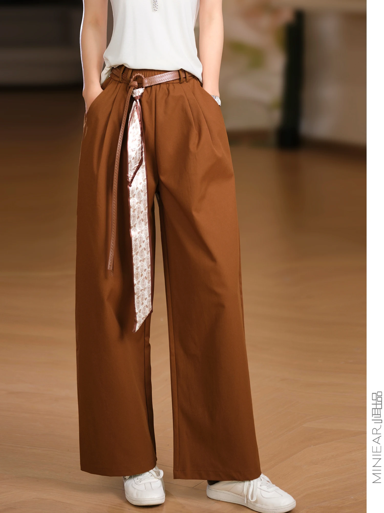 

Женские повседневные брюки с эластичным поясом, плиссированным дизайном юбки, поясом-платком из шелка, облегающие, из полиэфирного волокна, весенняя коллекция, модные.