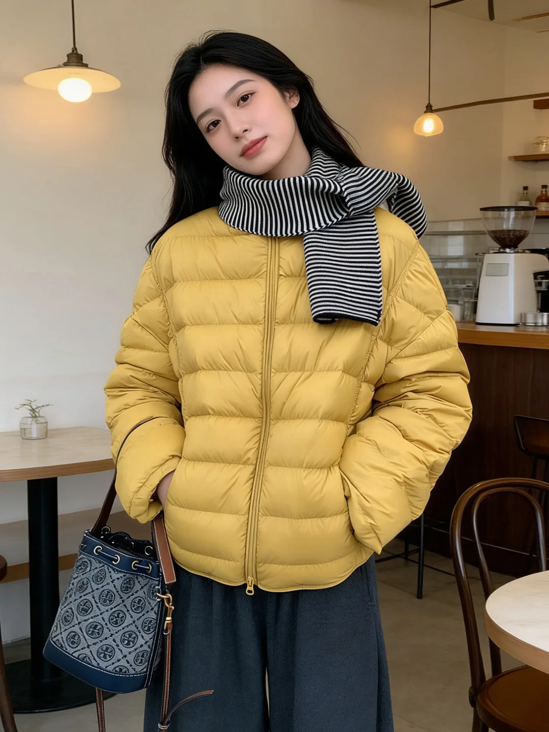 

Желтая теплая хлопковая куртка с круглым вырезом в корейском стиле для женщин, модная повседневная одежда для зимы 2025 года