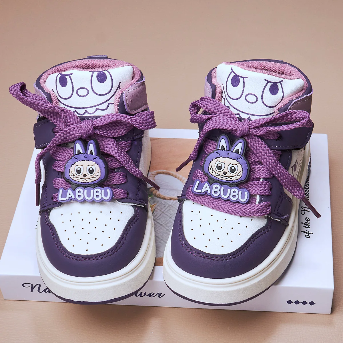 أطفال حذاء كاجوال أحذية رياضية بولي Leather جلد عالية القمم الكرتون الربيع أحذية للفتيات سميكة القاع الفيلكرو حذاء أسود حجم 26-37