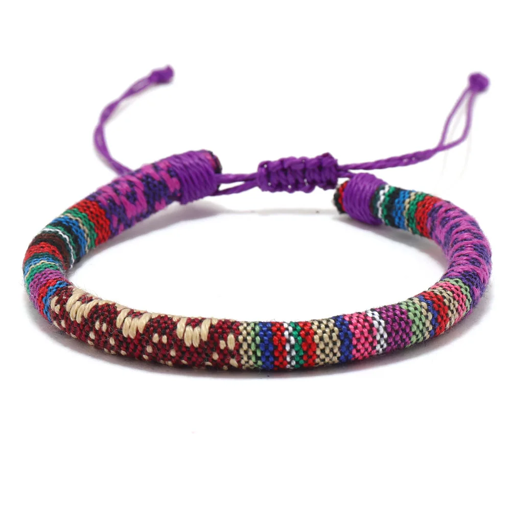 12-teiliges Set an Armbändern im Boho-Stil für Männer und Frauen, geflochten, für den Sommer, handgefertigt, als Festival-Schmuck und Accessoires. – Detail 12