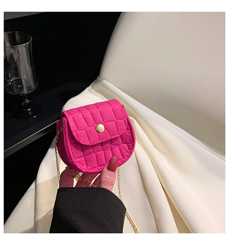 Mini Felt Shoulder Bags Korean Air Cushion Lipstick Bag Fashion Chain Hasp Small Bags Women Cute Coin Purse Single Square Bag