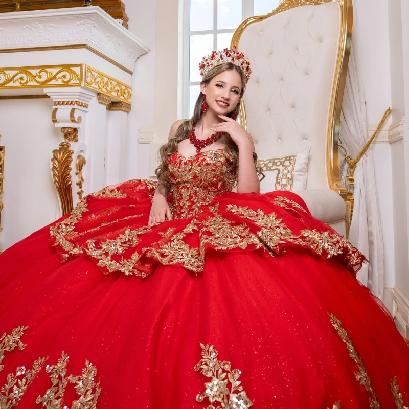 Gaun dansa gaun Quinceanera merah gaun pesta bahu terbuka Applique emas korset Gull kristal manik-manik renda manis 16 gaun Vestido De 15