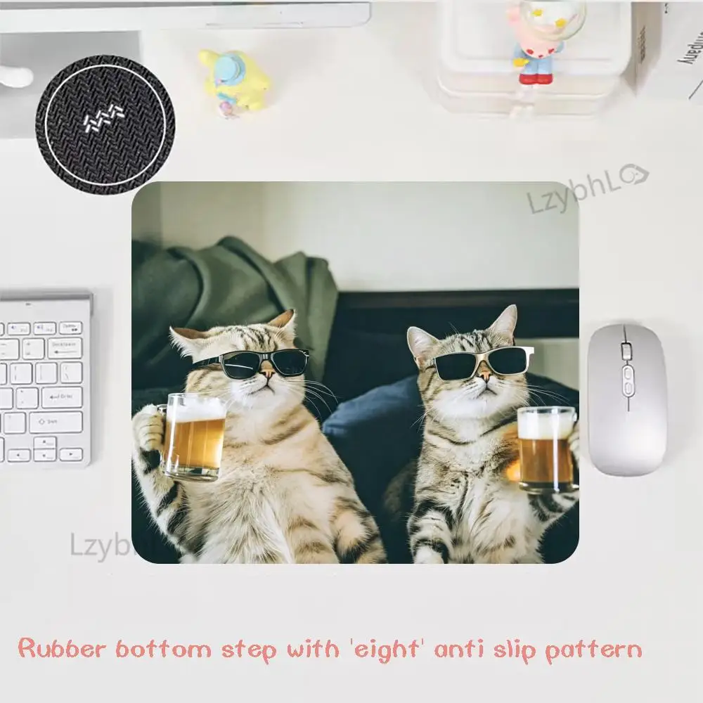Funny Cool Cats Mouse Pad 40X45 Square Computer Office Game Table Mats Pc Gaming Rubber Anti-slip Mousepad Small Decor Desk Mat