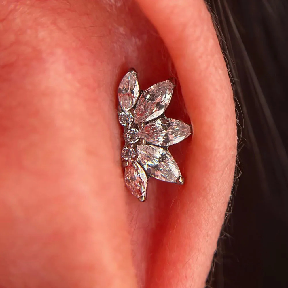 G23 Titanium Crown Labret Stud Internal Thread Flat Back Earring Marquise CZ Cartilage Helix Tragus Piercing Ornate Body Jewelry