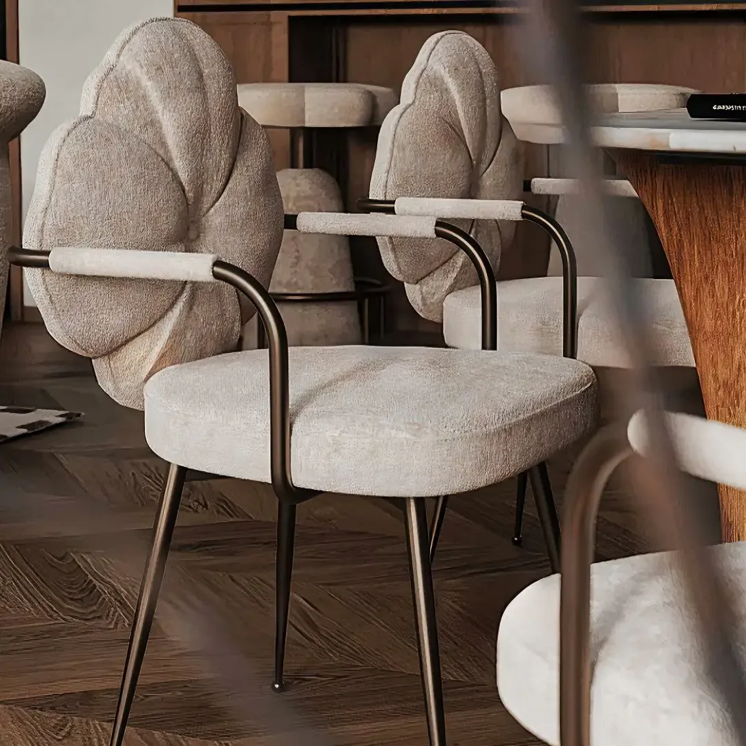 مقعد مكياج فرنسي قديم عتيق، أجهزة فاخرة وخفيفة الوزن