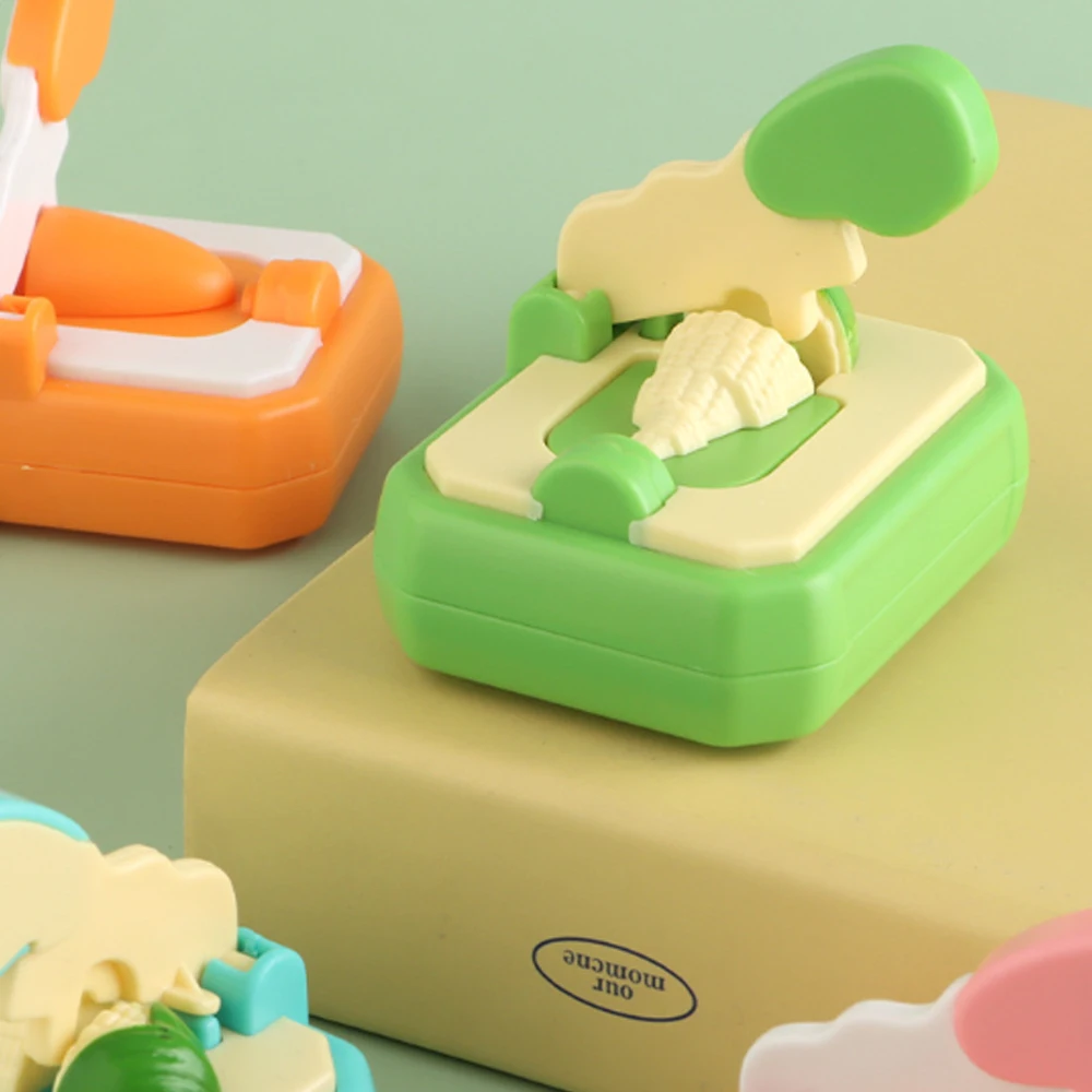 Novo Chaveiro Criativo DIY em Formato de Cenoura, Brinquedo Divertido para Cortar, Alivia o Estresse, Presente Interessante Carrot Corn